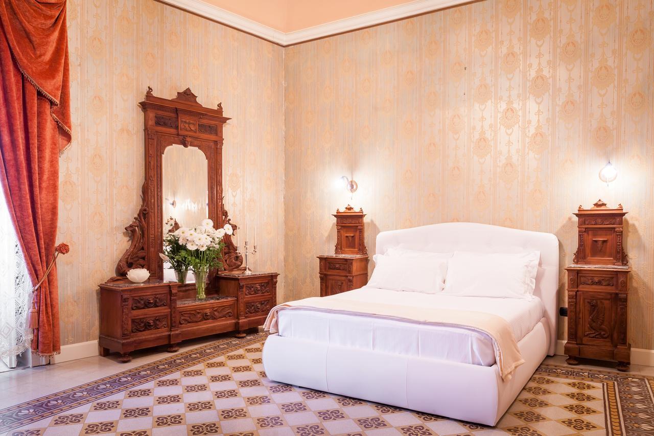 Palazzo Montalbano Bed and Breakfast Scicli Eksteriør billede